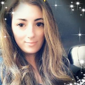 Meet your Posher, Simone